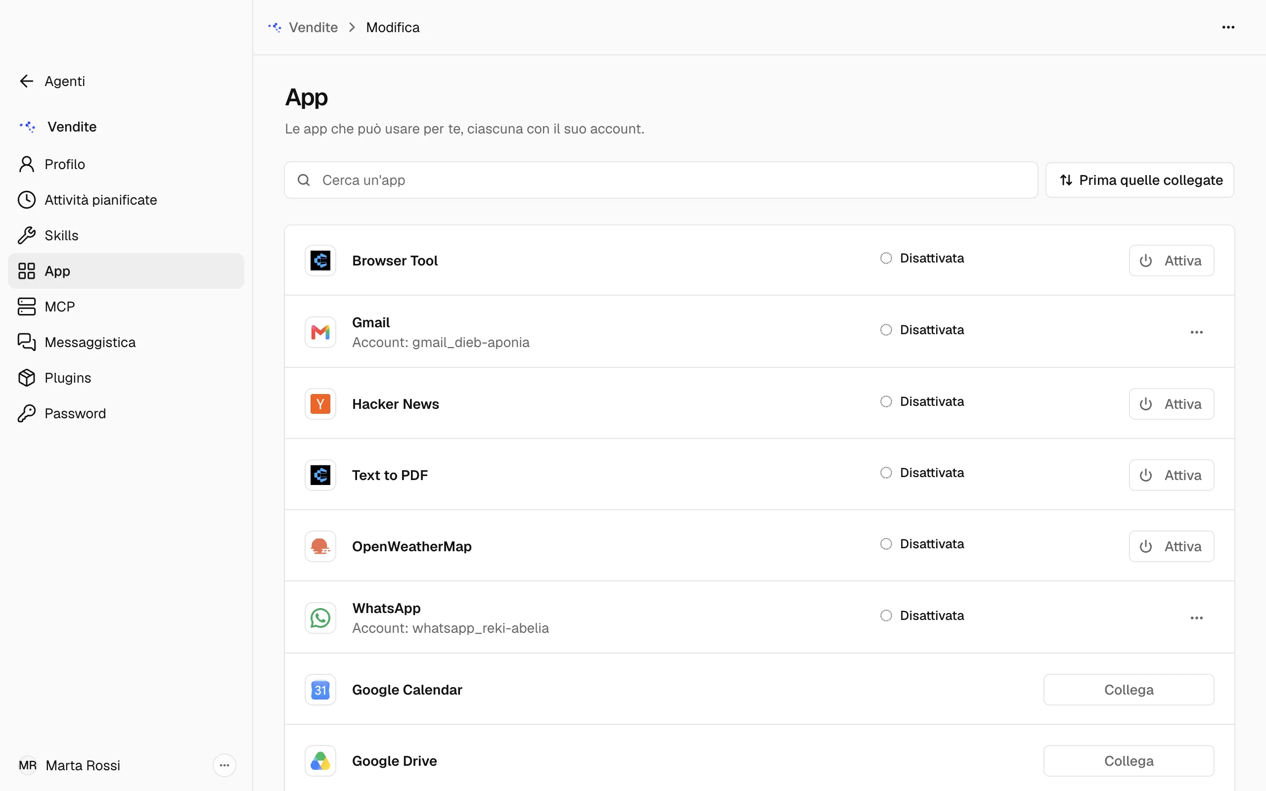 La sezione App della pagina Modifica dell'agente Vendite: un elenco di app con i pulsanti Collega e Attiva.