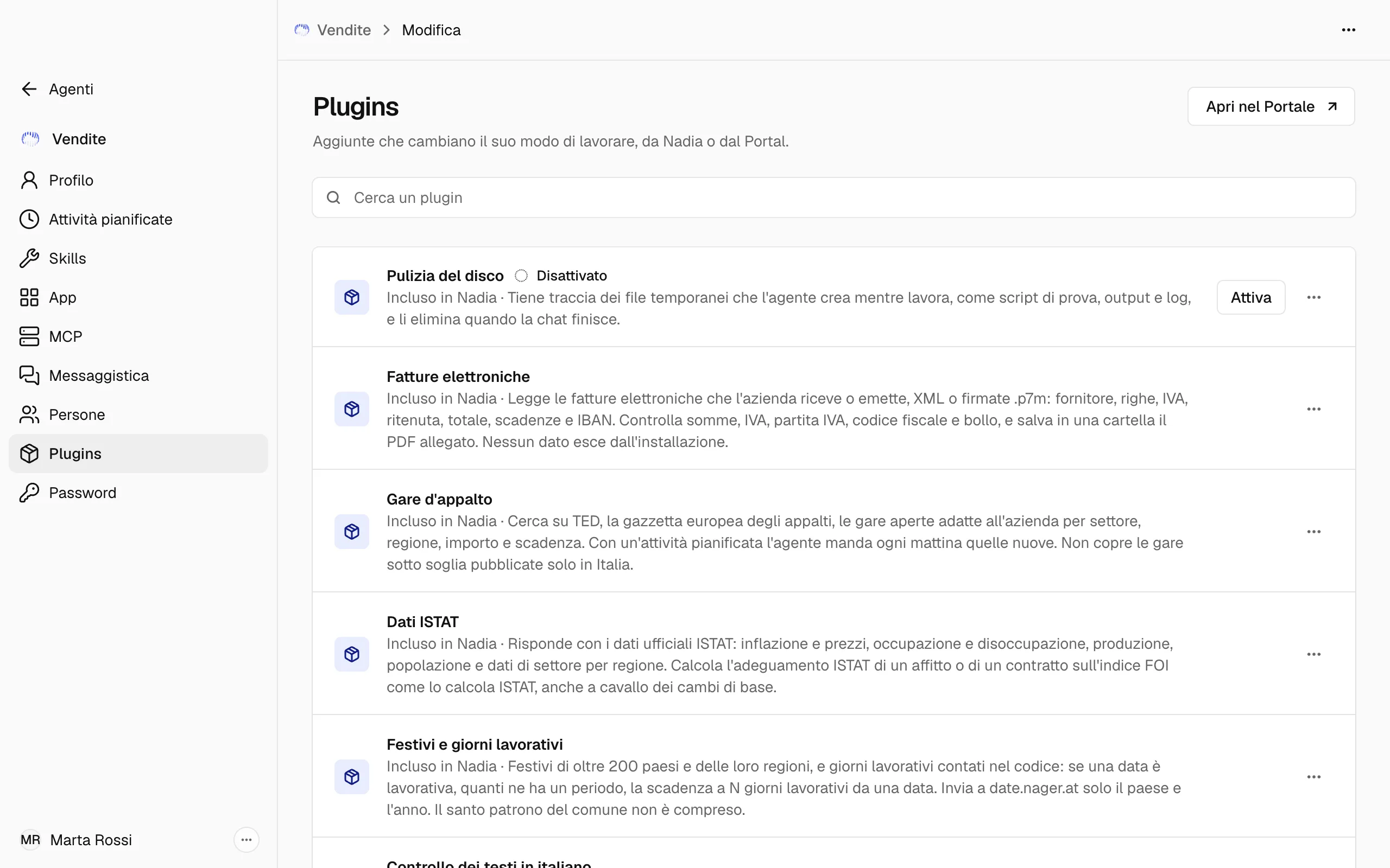 La sezione Plugins dell'agente Vendite, con i plugin inclusi in Nadia: Pulizia del disco disattivato, poi Fatture elettroniche, Gare d'appalto, Dati ISTAT e Festivi e giorni lavorativi.