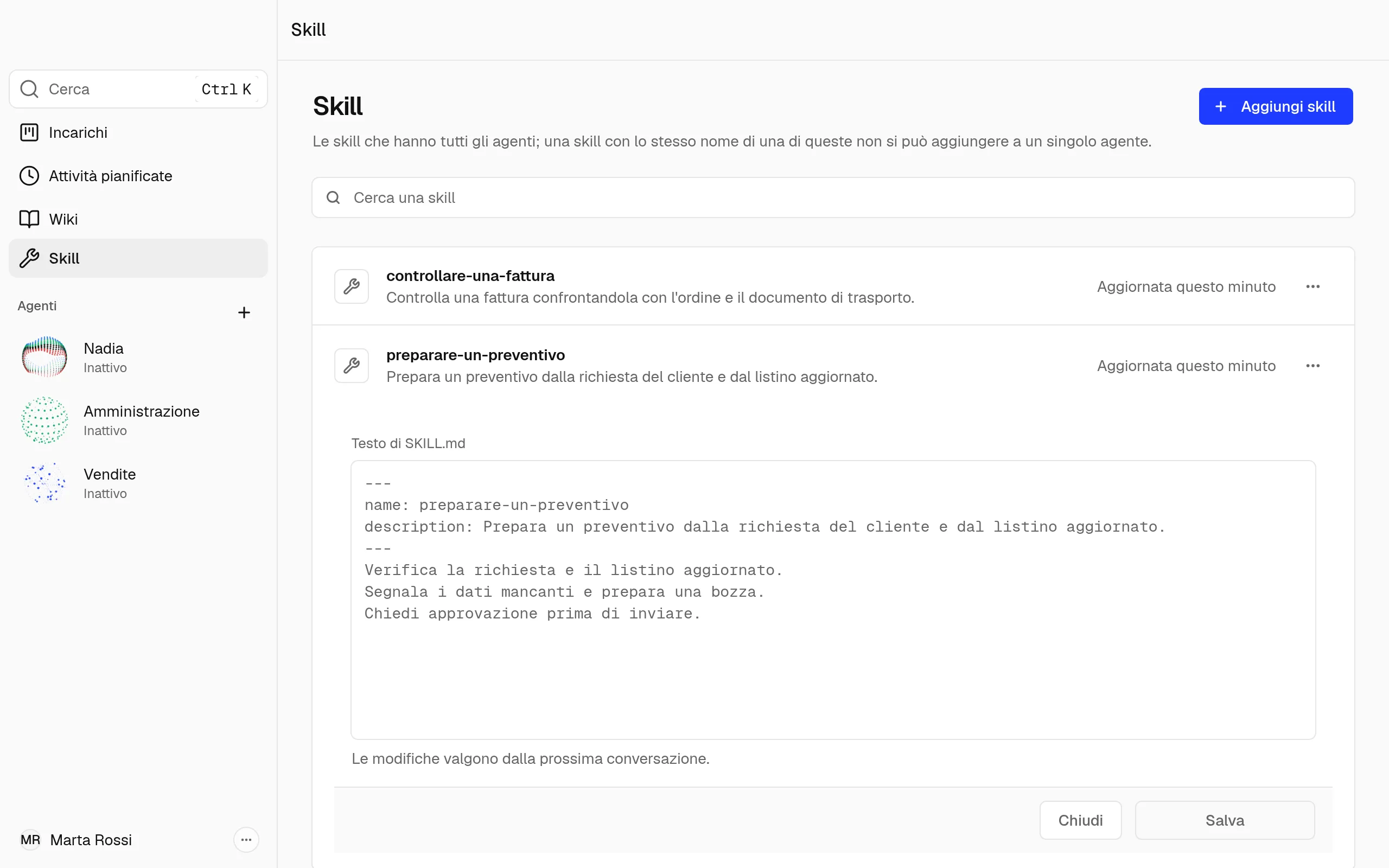 Il testo di una skill dell'azienda aperto nella sua riga, con Chiudi e Salva.
